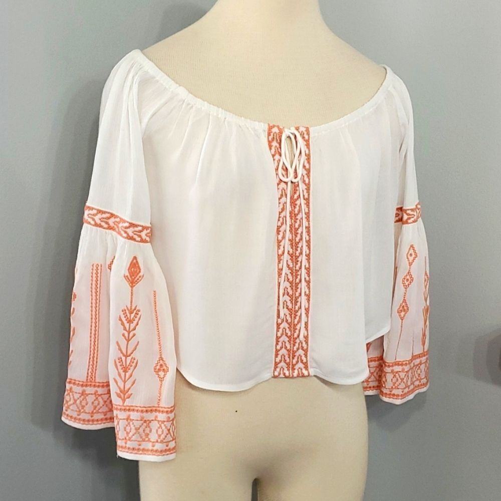 L*SPACE CROP TOP. Bohemian style enbroidery bell‎ bottom sleeves  SMALL  Y2K